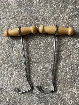 ( 1 ) Pair Of Cowboy Boot Hooks Boot Pullers For Cowboy Boots Wooden Handle - Image 1 of 4