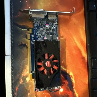 AMD RADEON 7450 1GB GDDR3 DISPLAYPORT DVI PCIE VIDEO CARD - Image 1 of 2