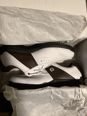 Zapato de golf Footjoy para hombre talla 9,5 nuevo Foto 1 de 4