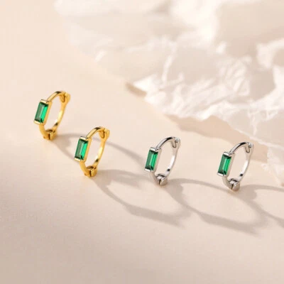 Silber 925 Kleine Creolen mit Rechteckigem Zirkonia Grün Ohrringe - Bild 1 von 4