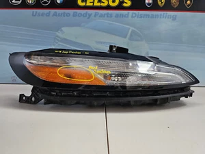 2014 2015 2016 2017 2018 JEEP CHEROKEE RIGHT SIDE PARK AND TURN SIGNAL HEADLIGHT - Picture 1 of 15