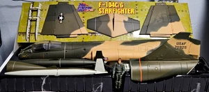 Ultimate Soldier 21s Century Toys 1/18 Vietnam F-104C/G Starfighter Jet - Imagen 1 de 14