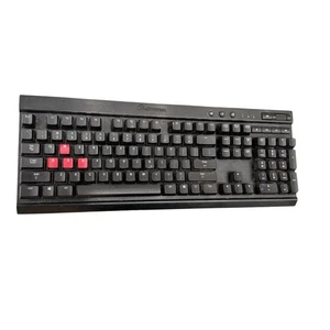 Corsair Vengeance K70 Keyboard Wired w/ 2 USB-A Connectors / Tested - Picture 1 of 4