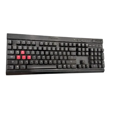Corsair Vengeance K70 Keyboard Wired w/ 2 USB-A Connectors / Tested - Image 1 of 4