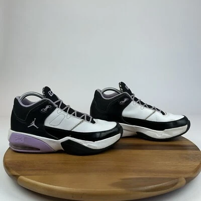 Tenis de baloncesto Nike Air Jordan Max Aura 3 negros lila talla 6 para niños grandes Foto 1 de 4