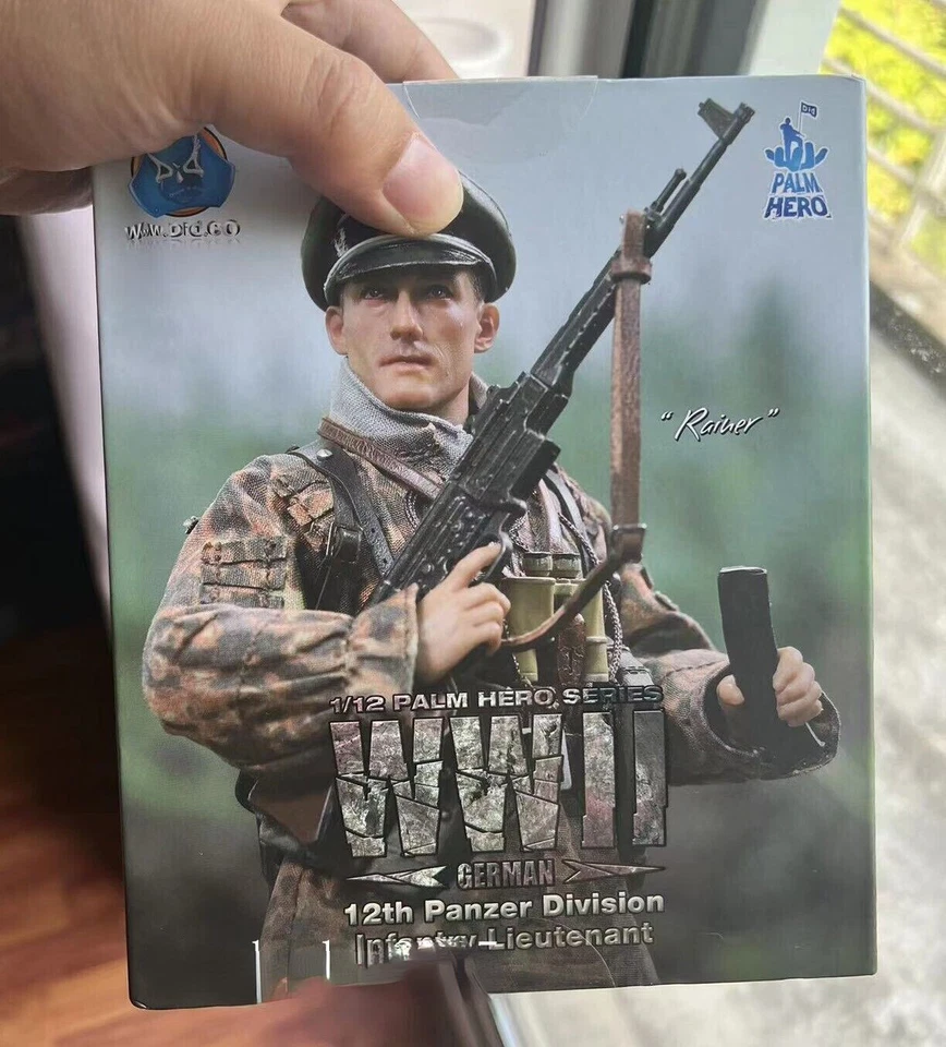 DID XD80024 1/12 12th Panzer Division Lieutenant Magazine Bags Model for 6''