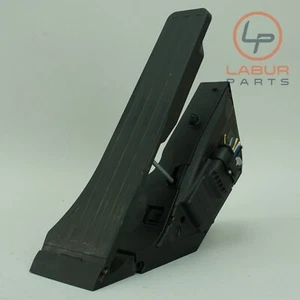 W205 15-21 Mercedes C CLS E GLE S Class Gas Accelerator Throttle Pedal A1950 - Picture 1 of 7