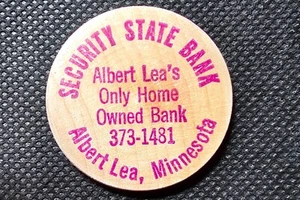 Vintage Wooden Nickel Security State Bank Albert Lea Minnesota Red - Bild 1 von 2
