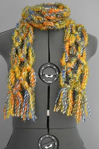 Handgeknüpfter Schal = Mehrfarbig = 80 Zoll lang, ca. 4 Zoll breit - Bild 1 von 1