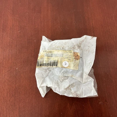 GENUINO MACK 25171316 CONJUNTO DE TAPA DE LLENADO NUEVO OEM  Foto 1 de 3