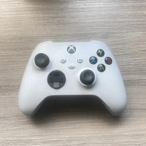 Microsoft Wireless Controller for Xbox Series X/S - White (HAS STICK DRIFT) - Picture 1 of 5