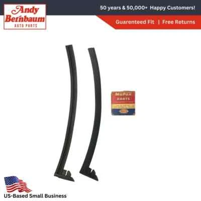 For 1951-1954 DeSoto Convert 2-Dr Hardtops Quarter Window Divider Rubber Seal - Image 1 of 4