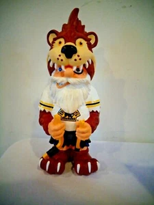 NHL BOSTON BRUINS OLD MAN IN BEAR SUIT 12" FIGHTING GARDEN GNOME - Picture 1 of 3