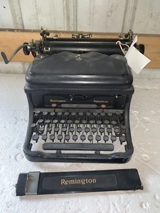Vintage Remington Noiseless Manual Desk Typewriter - Picture 1 of 5