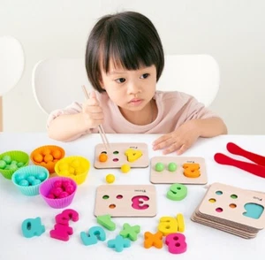 Wooden children's multifunctional bead clip arithmetic game enlightenment toy - Picture 1 of 3