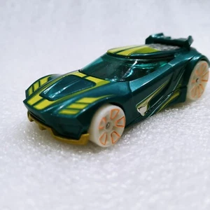 2016 HOT WHEELS - CHICANE 55/250 - HW GLOW WHEELS 10/10 - 1:64 - Picture 1 of 9
