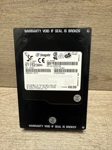 Disque dur cache rapide SCSI 3,5" 2 Mo Seagate ST15230N - 5,1 Go 5,4 K 50 broches - Photo 1/10