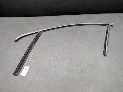 Puerta delantera izquierda ventana cristal canal de funcionamiento Volvo S60 2016 31352547 2015-2018 Foto 1 de 4