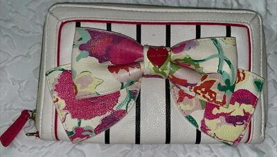 BETSEY JOHNSON застежки бумажник кошелек с ремешком большой цветочный бант золотой металлический карта молнии - Изображение 1 из 4