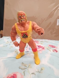 "Figura de acción Hasbro Titan Sports Talking Hulk Hogan 1990 12""" - Imagen 1 de 8