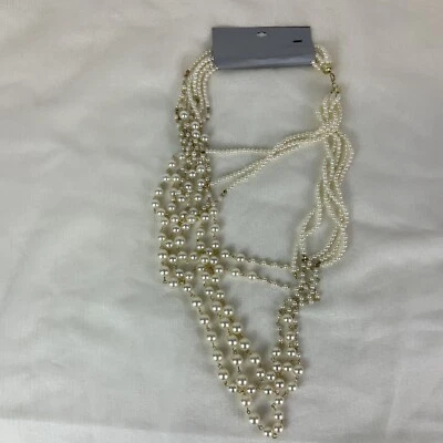 Nuevo collar de perlas de imitación de múltiples hilos Target Foto 1 de 4