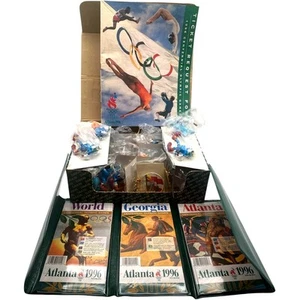 1996 Atlanta Olympic Games Izzy Boxed 32 PVC Figures 5 Maps Ticket Form Book - Picture 1 of 13