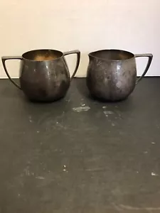 Nobility Silver Plate Creamer and Sugar Set. Marked Bottom with 4 Crowns V EUC - Picture 1 of 7