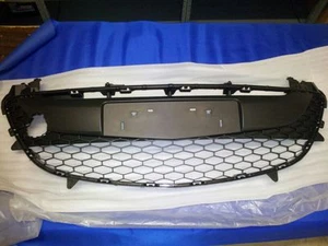Mazda 2012 2013 2014 2 parrilla parachoques delantero ¡nuevo!¡! - Imagen 1 de 3