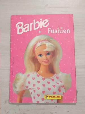 Album Figurine PANINI BARBIE FASHION 1995 -COMPLETO- originale - Immagine 1 di 4
