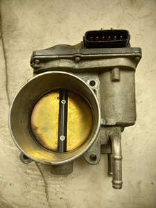 07-16 TOYOTA SIENNA 3.5L THROTTLE BODY VALVE ASSEMBLY - Picture 1 of 12