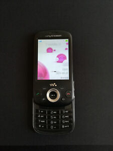Sony Ericsson W20 phone for sale There is a black spot on the display, it uses