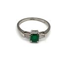 Quality Platinum, Natural Emerald & Diamond ring, Princess-Cut Emerald 0.4ct 