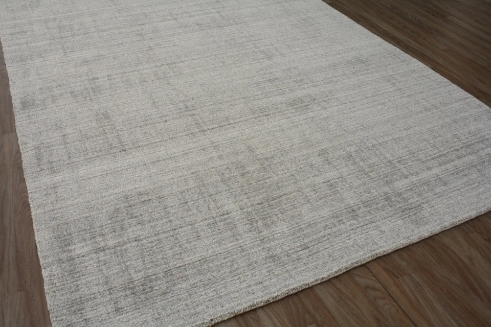 Alfombra viscosa tejida a mano Monora Collection Foto 1 de 4