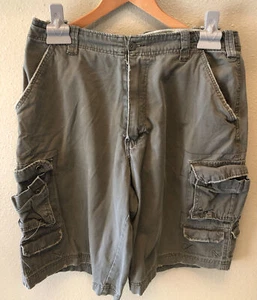 Cargo Shorts~Size 34 Men’s Machine Clothing Company Inseam 11”. - Picture 1 of 12