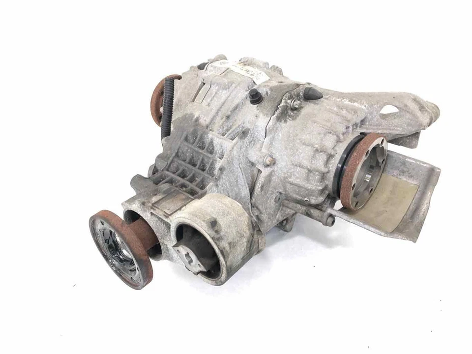 2018-2019 Audi S4 Rear Axle Differential Carrier 0D3500043 58000 miles Recycled - Image 1 of 4