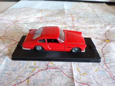 Ferrari 250 GT rouge Ancienne VEREM/SOLIDO France 1/43 en boite - Photo 1/4