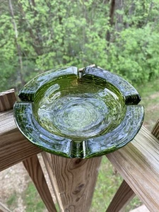 Vintage MCM Anchor Hocking Soreno Avocado Green Round Glass Ashtray 6.5” - Picture 1 of 4