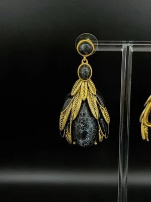 Pendientes colgantes de hojas de mármol medianoche 18K GP Foto 1 de 4