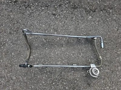 87-93 Ford F250 351W V8 5.8 Fuel Injection Rail Regulator F2TE Return Style - Image 1 of 4