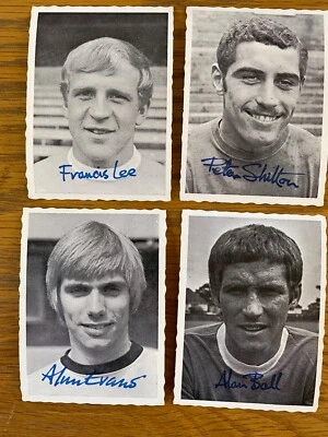 4x A&BC Crinkle Cut Lee Man City Shilton Leicester Evans Liverpool Ball Everton - Image 1 of 4