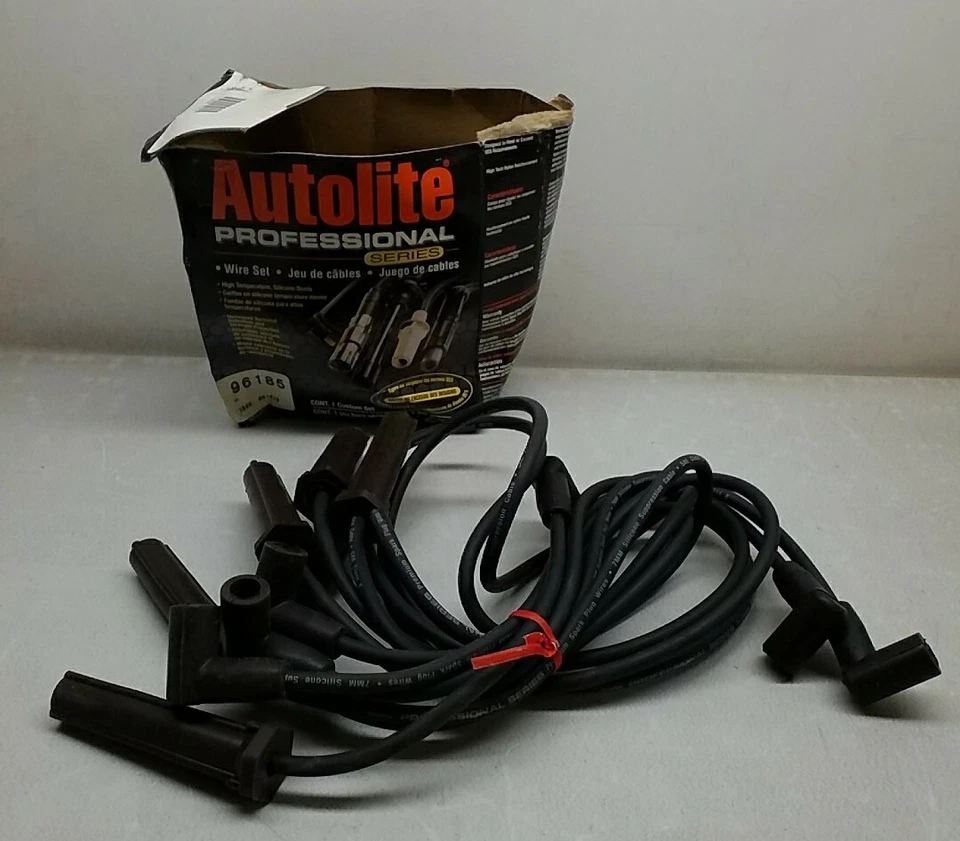 96185 Autolite 专业系列火花塞线套装 7 毫米黑色 96185 — 第 1/3 张图片