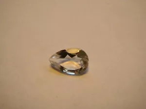 Topaz Clear Pear Cut Gemstone 9 mm x 6 mm 1.5 carats unique Gem - Picture 1 of 3