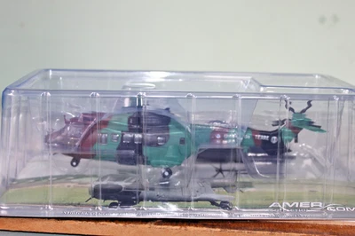 AMERCOM 1:72 EUROCOPTER AS532 COUGAR HELICOPTER - FRENCH ARMY - Image 1 of 2