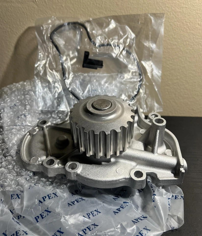 NOVA BOMBA DE ÁGUA MOTOR PREMIUM (PN 54351280) - Imagem 1 de 4