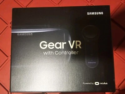 Samsung Galaxy Gear VR Oculus Virtual Reality Headset w/ Controller SM-R324  - Image 1 of 3