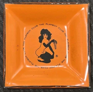 VINTAGE 1960's THE PLAYBOY CLUB ORANGE GLASS ASH TRAY KEY DISH NEAR MINT - Picture 1 of 2