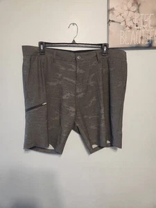 Neu mit Etikett Ron Jon Surf Shop Größe 42 Herren-Walkshort Camouflage Warrior 20 - Bild 1 von 6