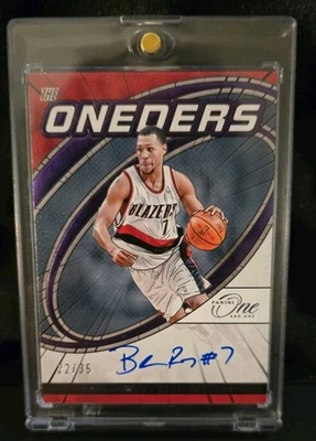 Autógrafo Brandon Roy 2023-24 Panini One & One púrpura The Oneders/35 Foto 1 de 2