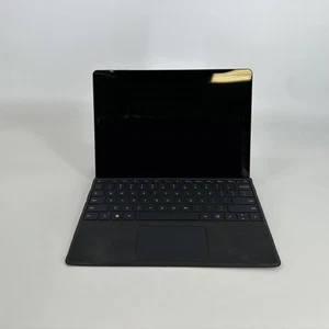 Microsoft Surface Pro 9 13 Black 2.5 GHz i5-1235U 16GB 256GB SSD Good BUNDLE - Picture 1 of 8