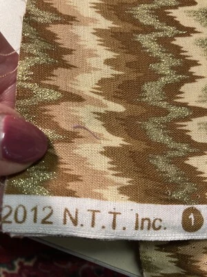 Tela de algodón en zig zag de 1 yarda Fabric Traditions oro brillante, marrón, blanco, nuevo Foto 1 de 3